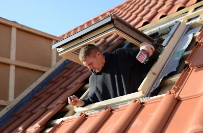 Pose de fenêtres de toit Velux à Gipcy